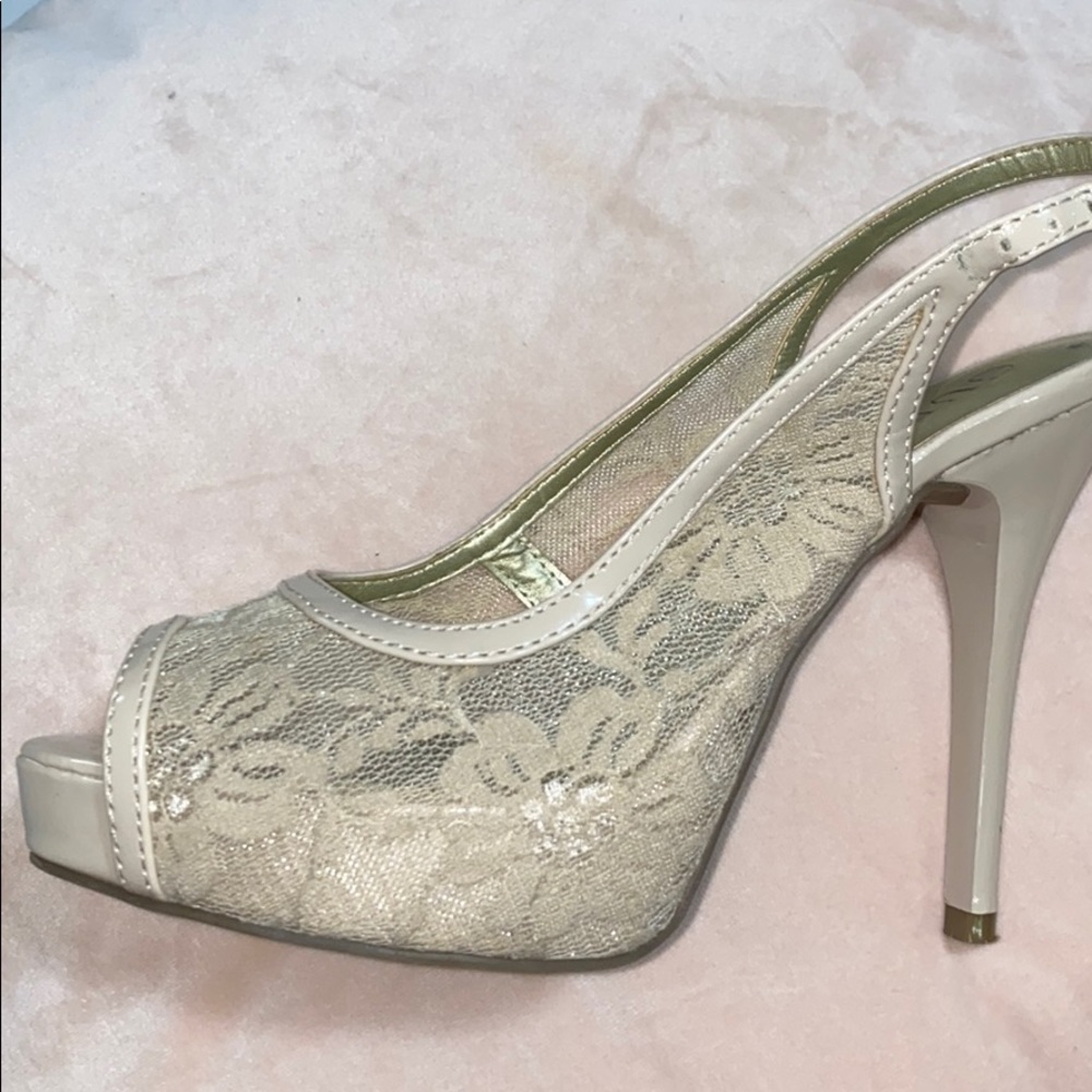Guess Nude heels